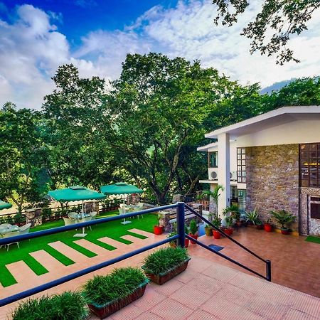 Summit By The Ganges Beach Resort & Spa Rishikesh Bagian luar foto