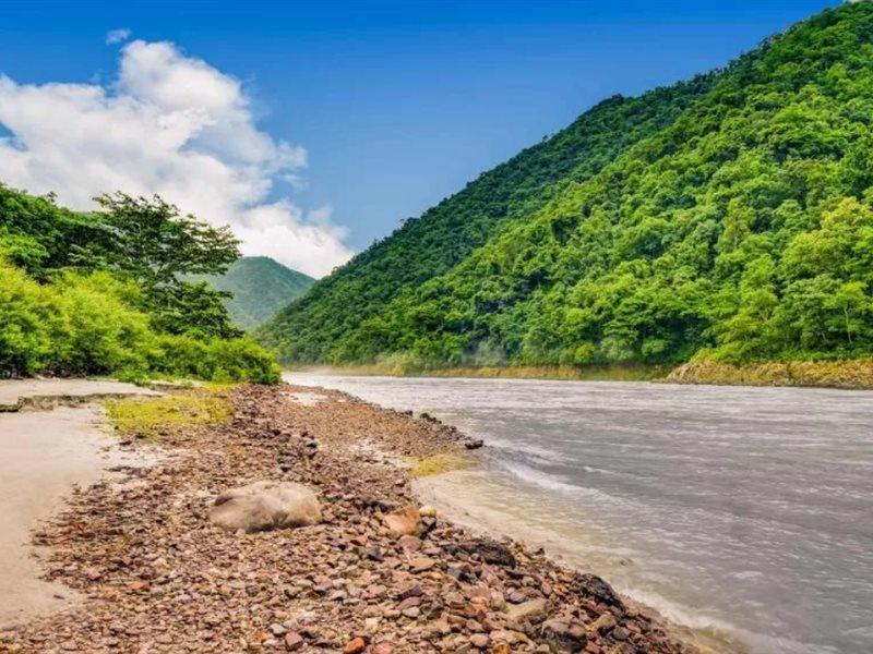 Summit By The Ganges Beach Resort & Spa Rishikesh Bagian luar foto