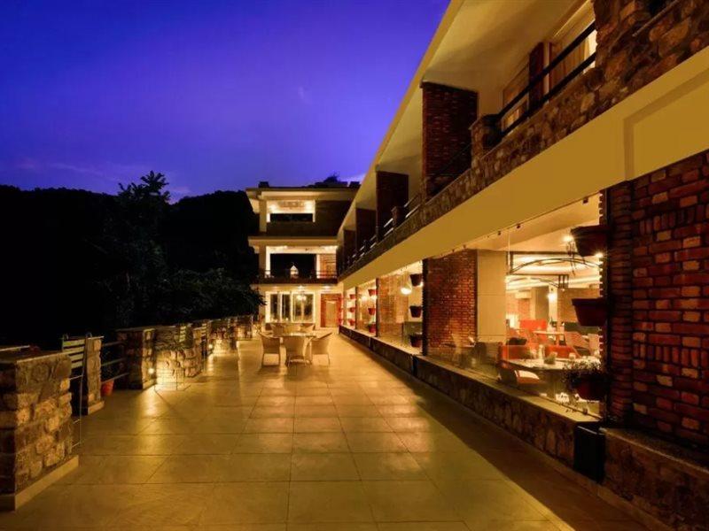 Summit By The Ganges Beach Resort & Spa Rishikesh Bagian luar foto