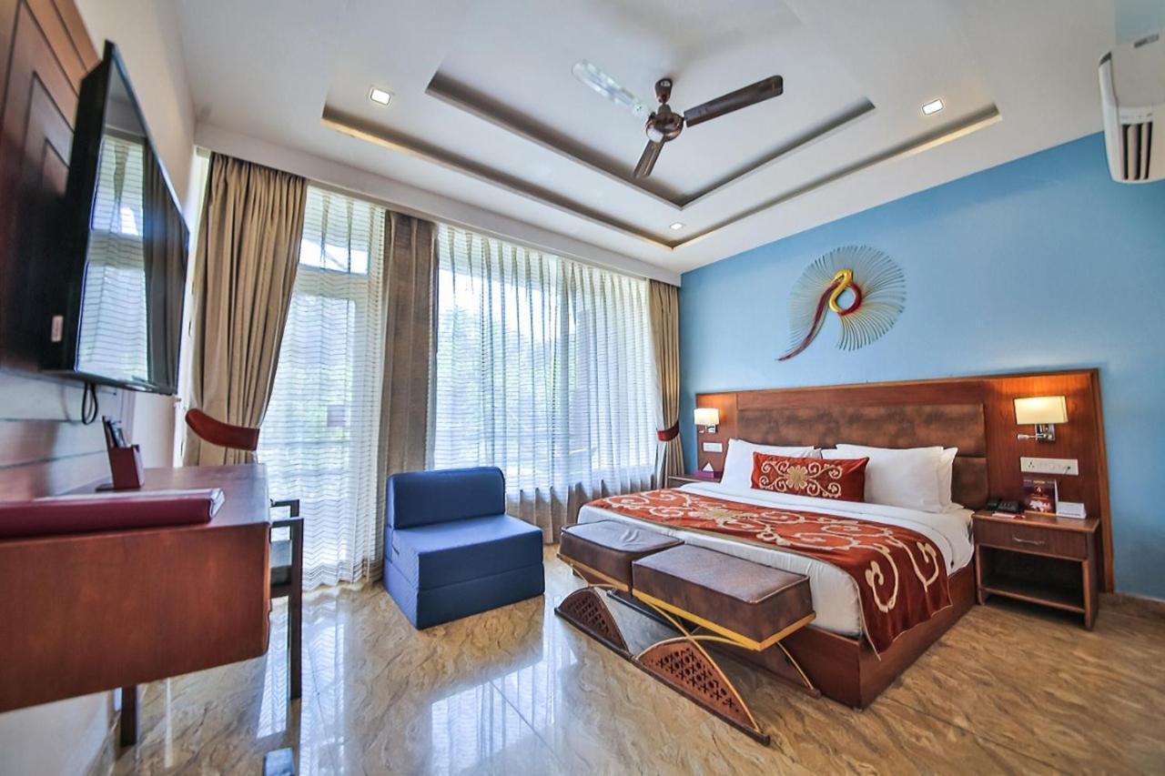 Summit By The Ganges Beach Resort & Spa Rishikesh Bagian luar foto