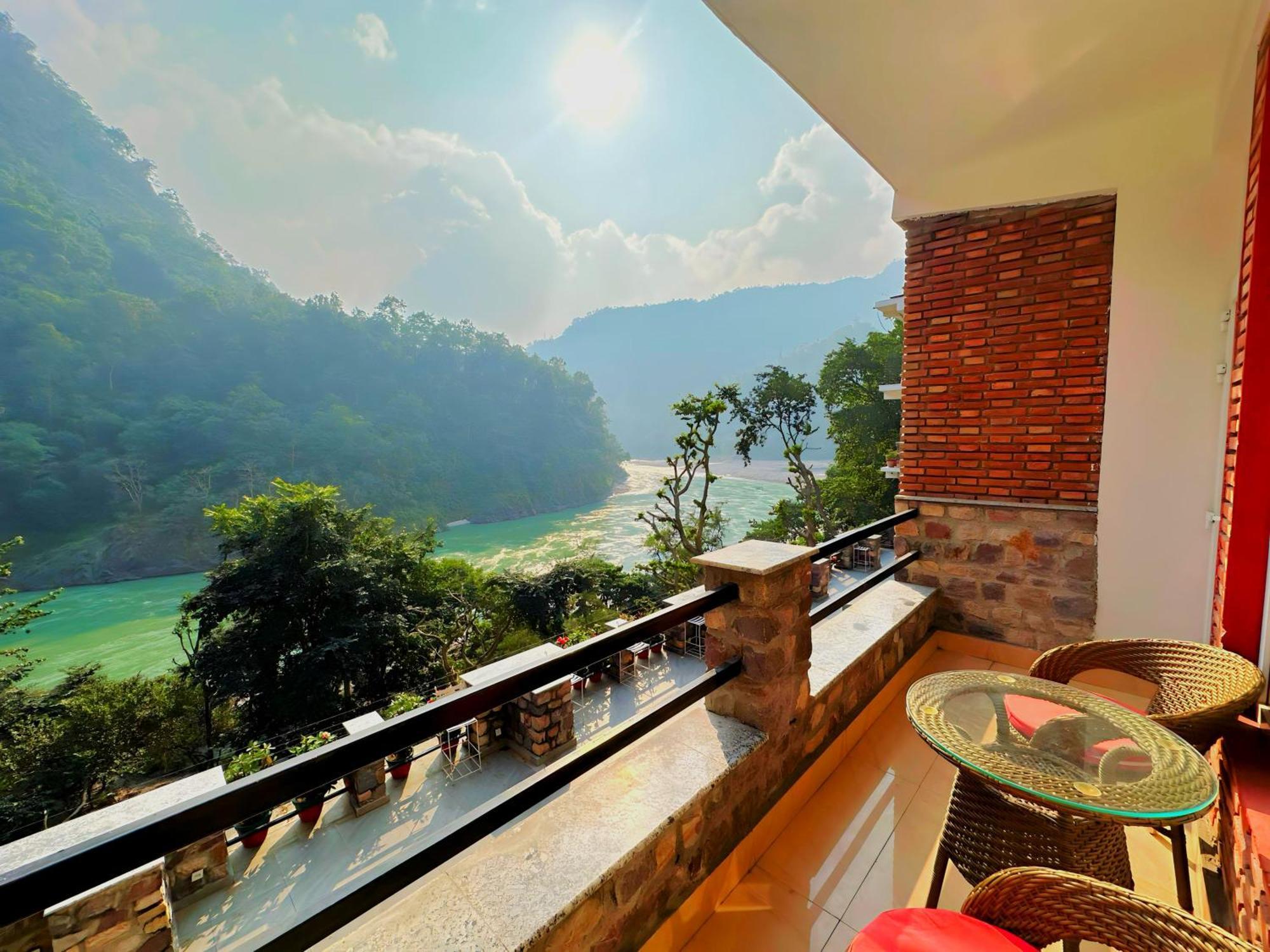 Summit By The Ganges Beach Resort & Spa Rishikesh Bagian luar foto
