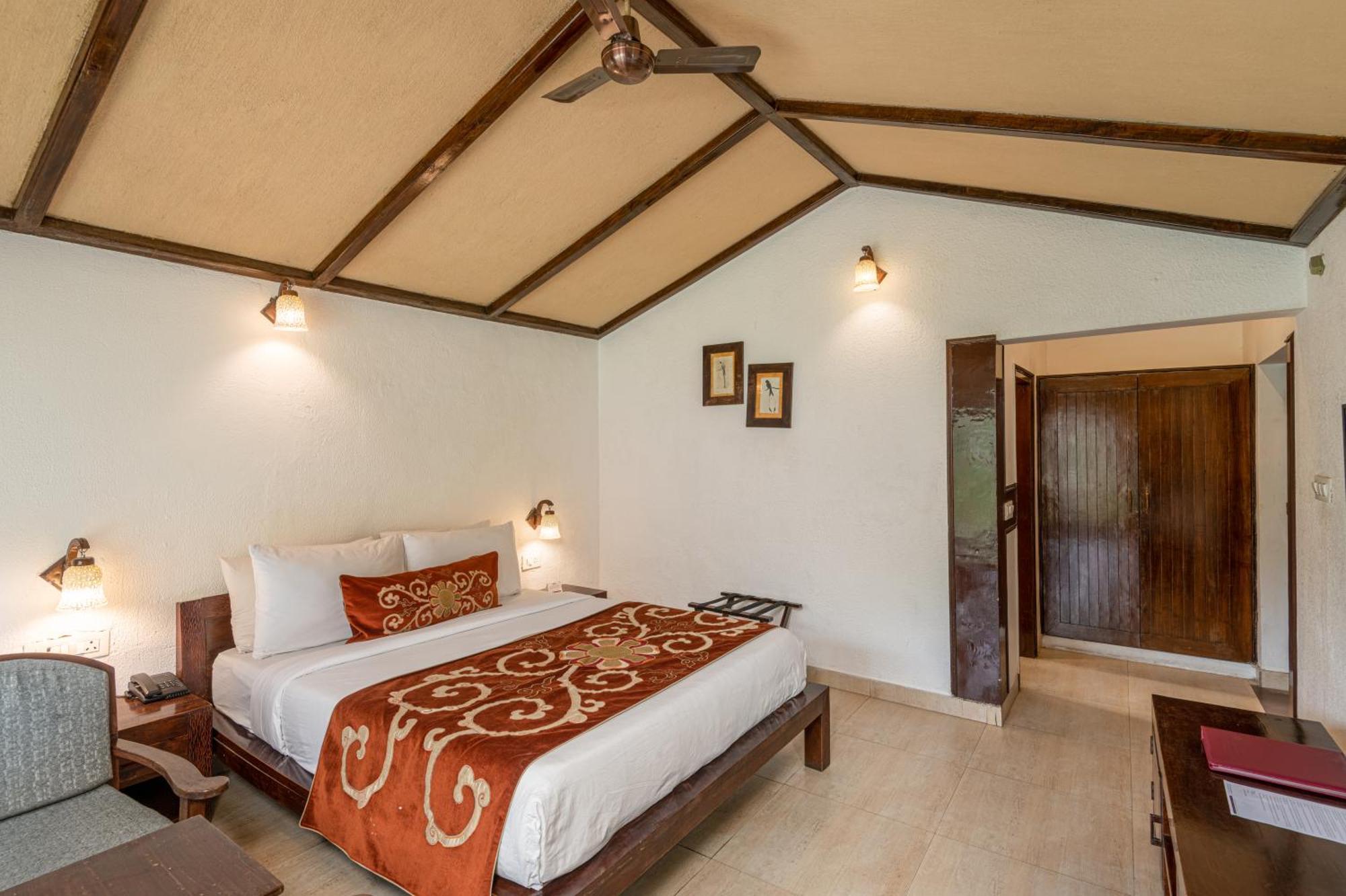 Summit By The Ganges Beach Resort & Spa Rishikesh Bagian luar foto