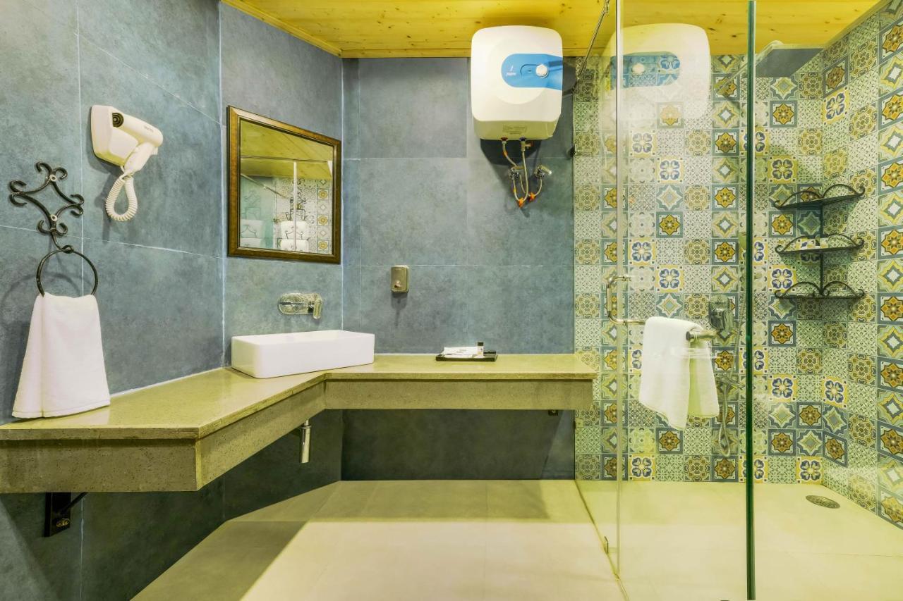 Summit By The Ganges Beach Resort & Spa Rishikesh Bagian luar foto