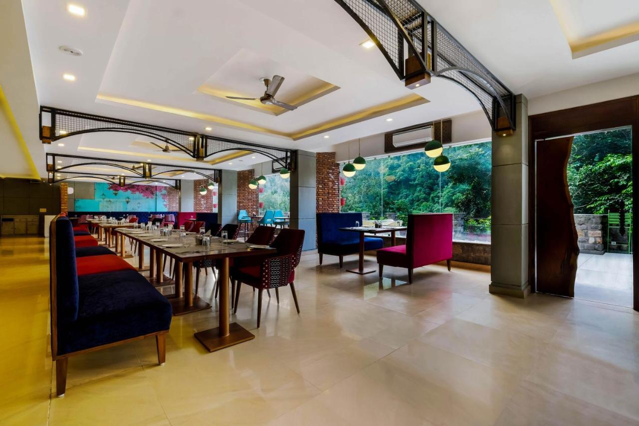 Summit By The Ganges Beach Resort & Spa Rishikesh Bagian luar foto