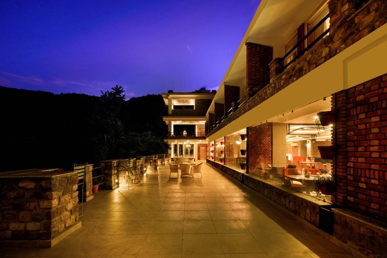 Summit By The Ganges Beach Resort & Spa Rishikesh Bagian luar foto