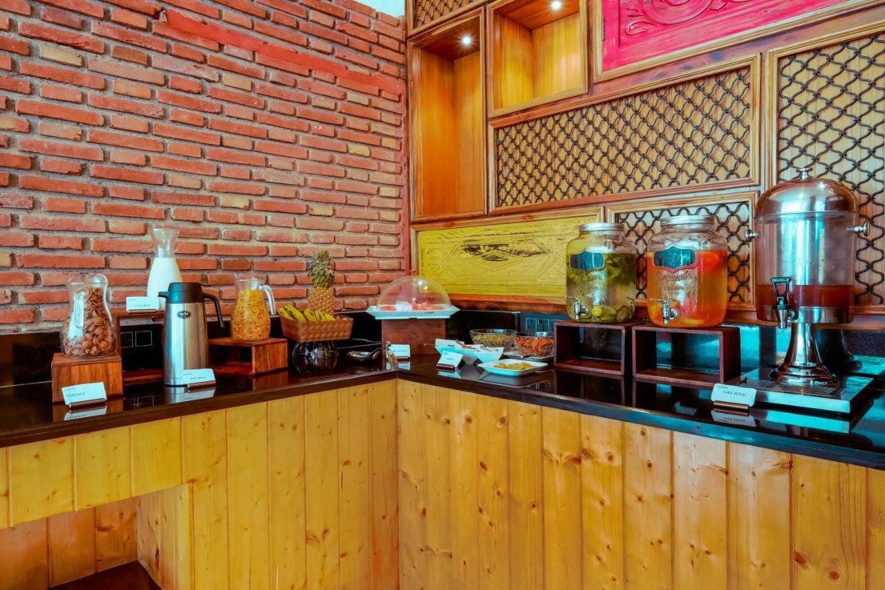 Summit By The Ganges Beach Resort & Spa Rishikesh Bagian luar foto